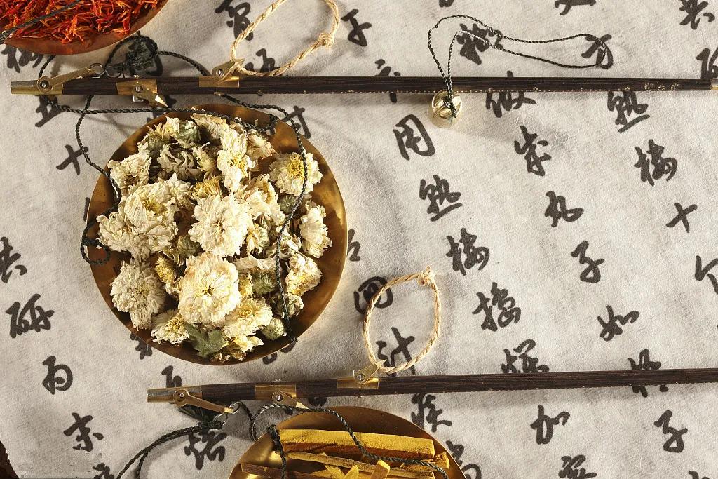 中药有什么禁忌和注意事项,服用中药有禁忌大家一定要注意