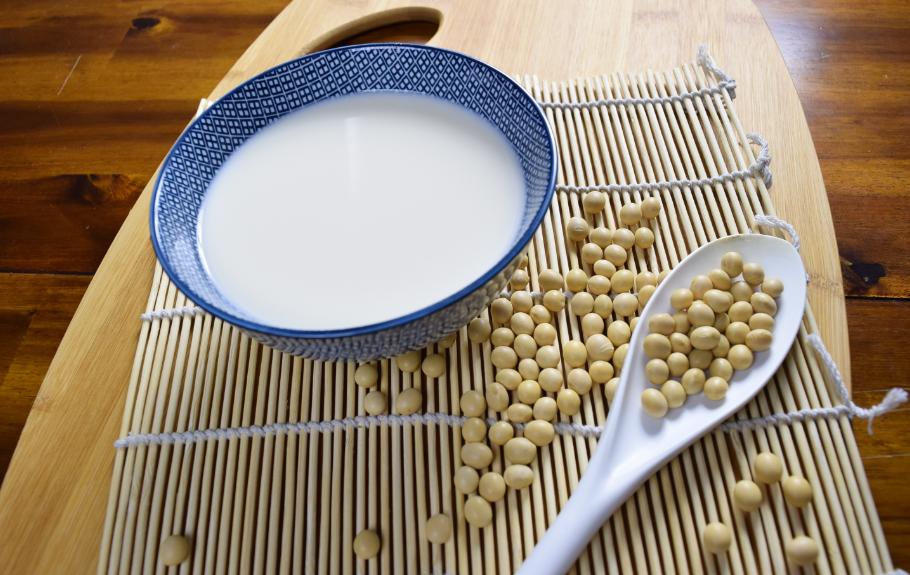 豆浆能代替奶粉吗,豆浆能代替配方奶粉吗