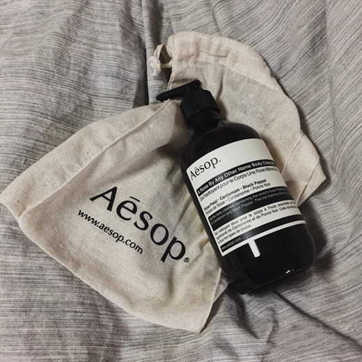 能够当香水用的男士沐浴露,好闻的香水味沐浴露