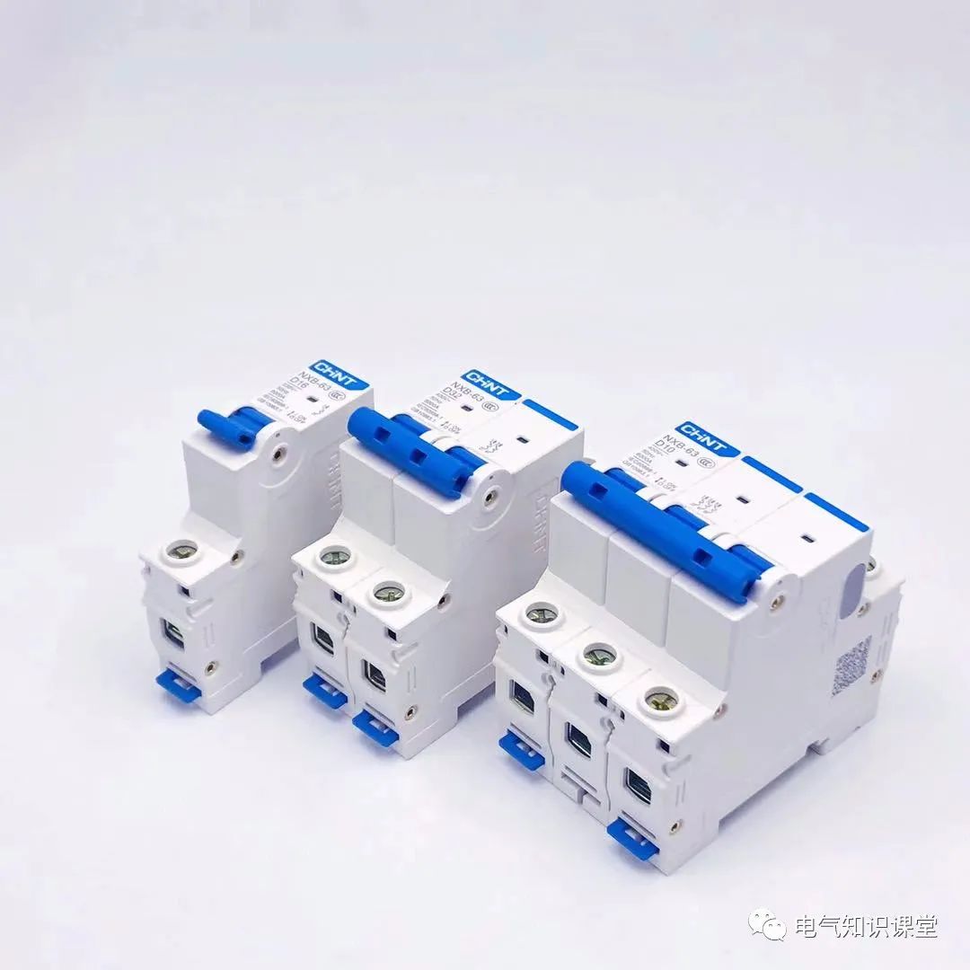 断路器c型和d型的区别,断路器c型和d型区别
