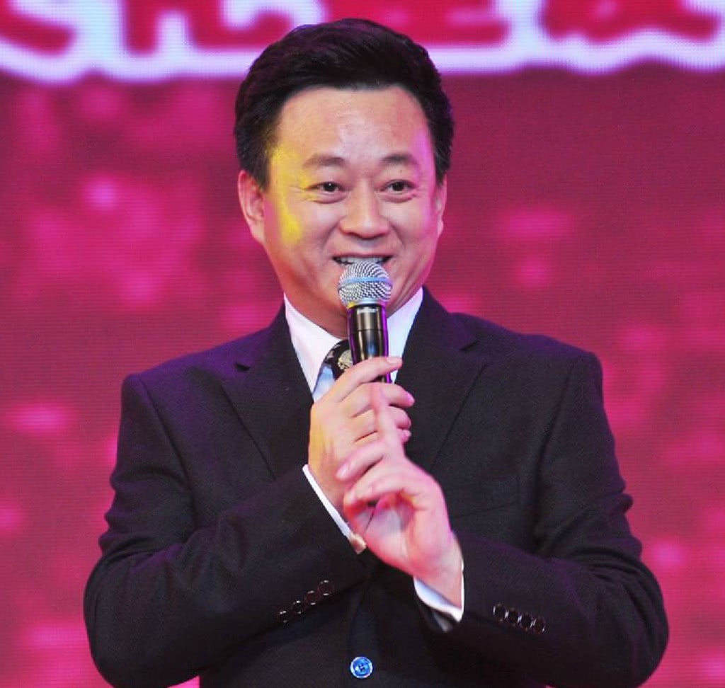 哈文回忆李咏去世视频,哈文在李咏去世1周年说什么