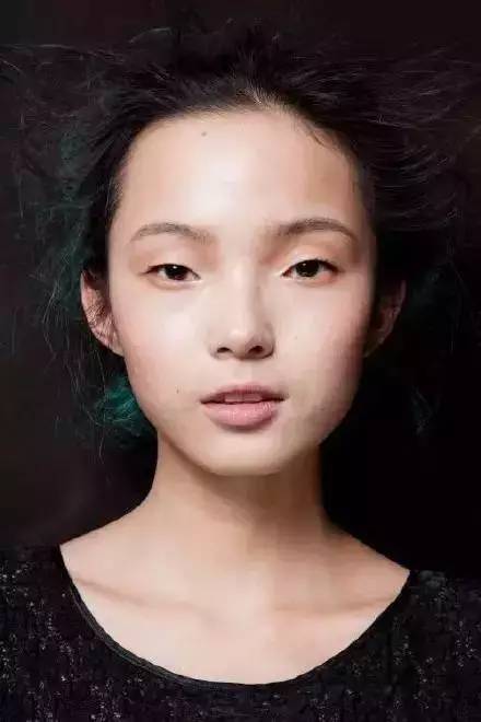 都说超模脸难欣赏，到底什么样的脸才算美？