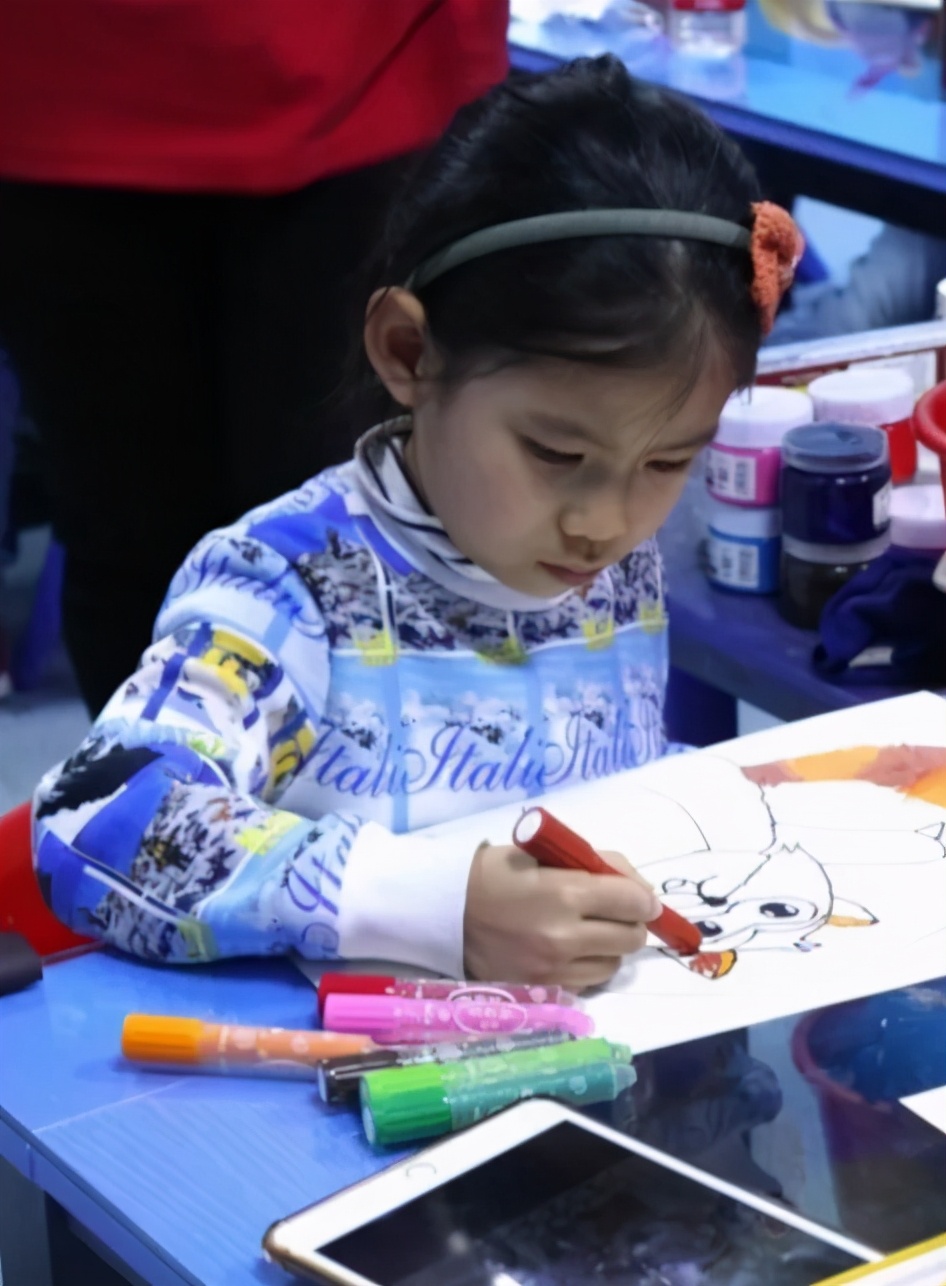 东方童画美术培训学校周村店,东方童画少儿美术淄博印象汇店