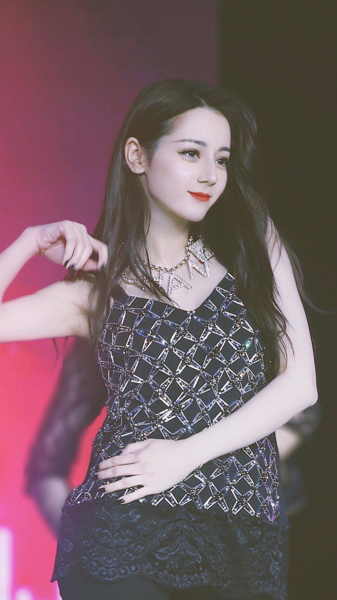 相比小清新，恶女风似乎更胜一筹！看看她们就懂了