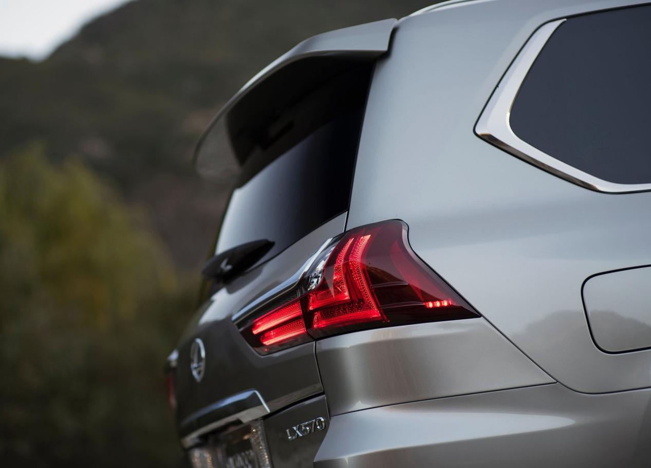 丰田suv全部车型油电混合七座38万,丰田全新7座suv来袭预售30万