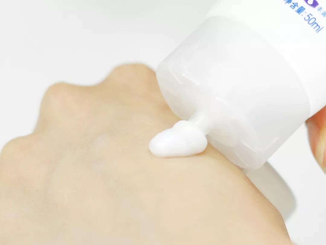 安抚肌肤情绪,安抚紧绷皮肤