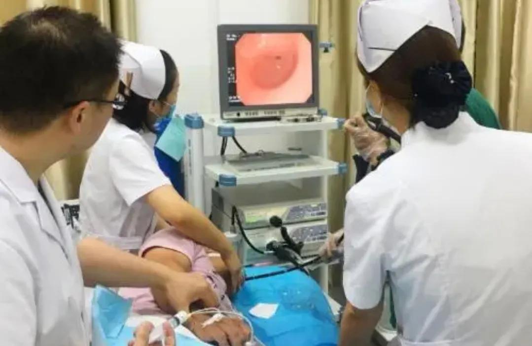 39岁女人胃癌晚期,40岁女人胃癌晚期症状