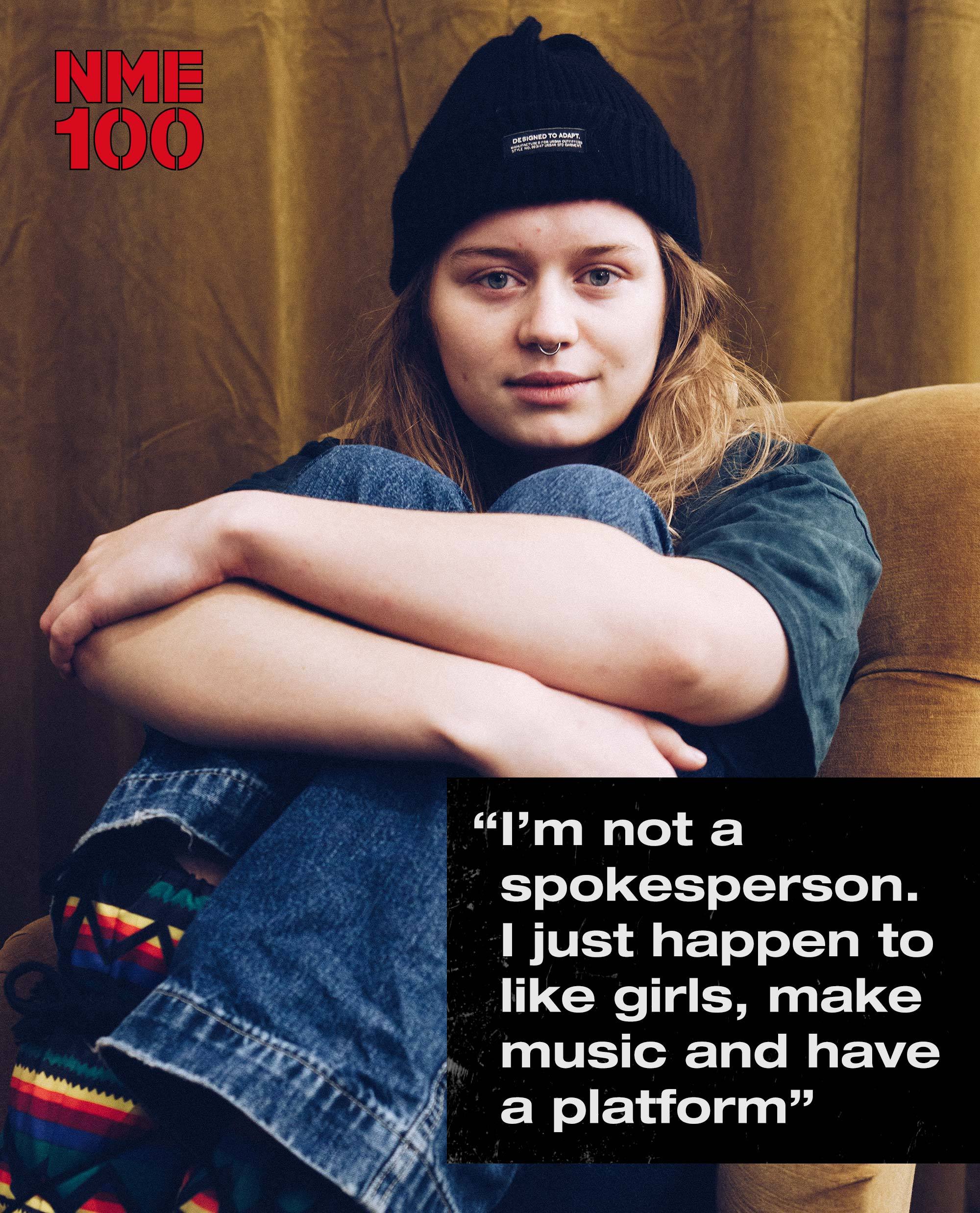 GirlinRed：我不是酷儿代言人